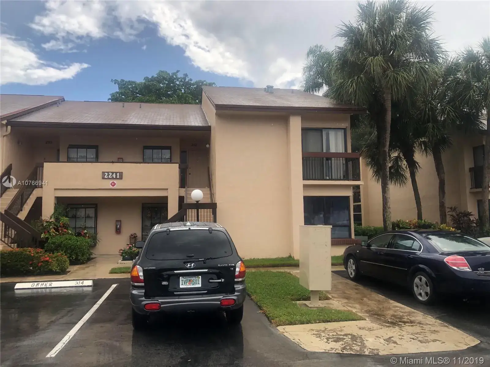 3 bedroom 2 bath Residential Lease for rent at 2241 SW 15th St # 212, Deerfield Beach FL 33442