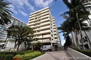 1 bedroom 1 bath Residential for sale at 1621 Collins Ave # 208, Miami Beach FL 33139
