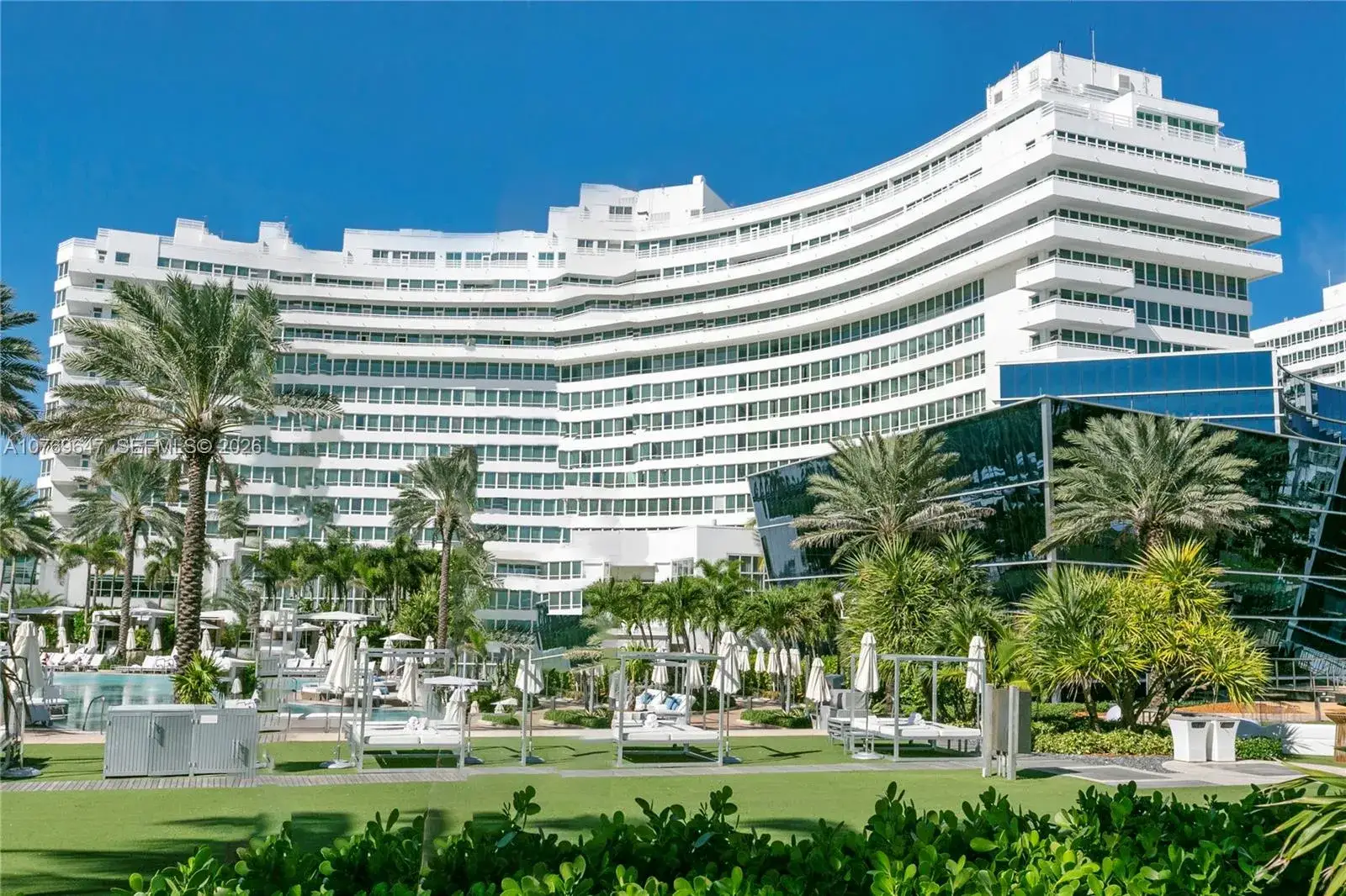 2 bedroom 3 bath Residential for sale at 4401 Collins Ave, Miami Beach FL 33140