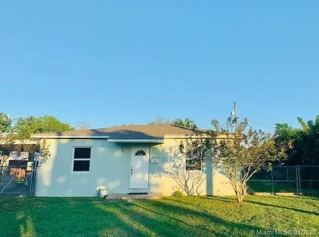 2 bedroom 1 bath Residential for sale at 849 NE 4th Ave, Homestead FL 33030