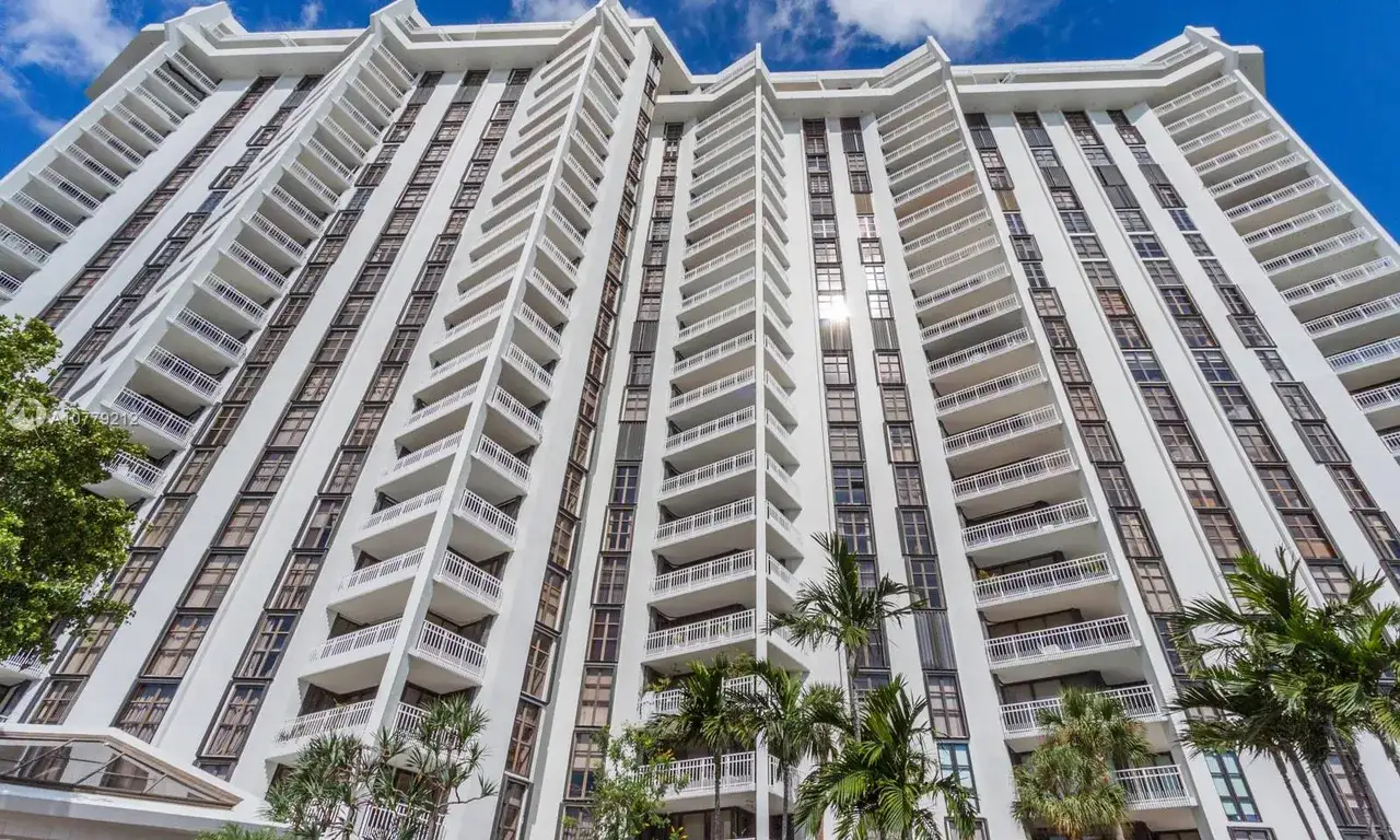 2 bedroom 2 bath Residential for sale at 4000 Towerside Ter # 1105, Miami FL 33138