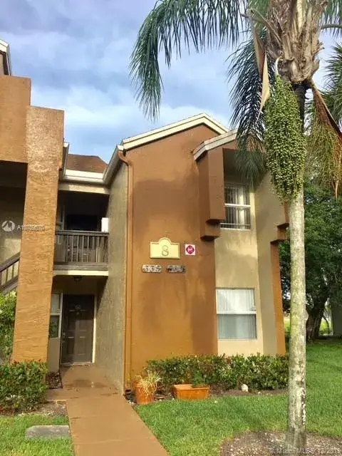 2 bedroom 2 bath Residential for sale at 385 SW 113th way # 385, Pembroke Pines FL 33025