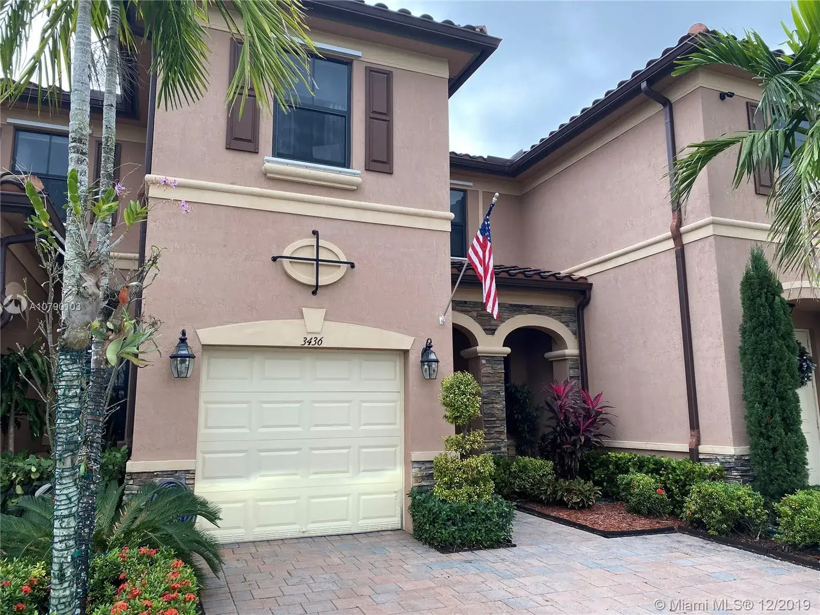 3 bedroom 2 bath Residential for sale at 3436 W 90th St # 3436, Hialeah FL 33018