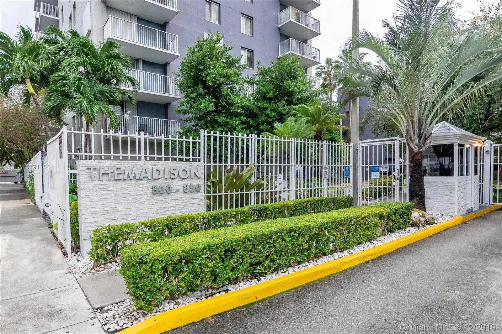 2 bedroom 2 bath Residential for sale at 800 N Miami Ave # 809, Miami FL 33136