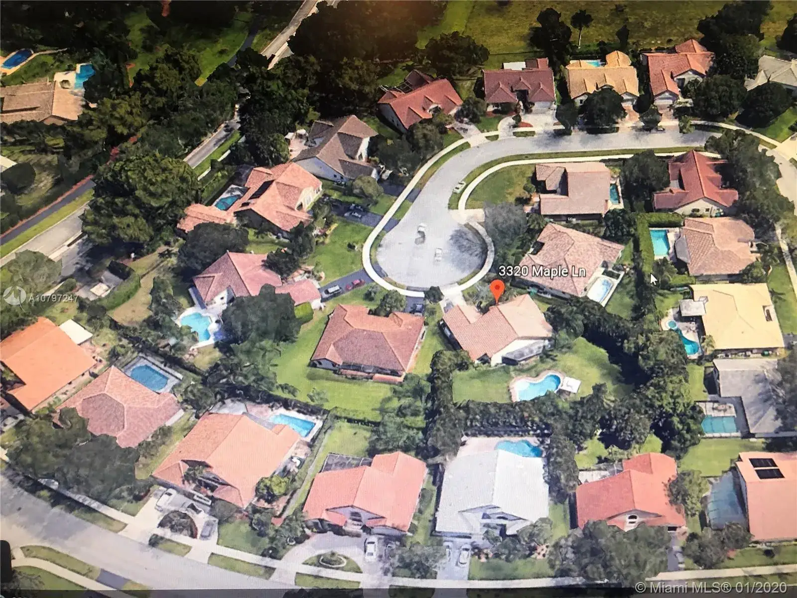 3 bedroom 2 bath Residential for sale at 3320 Maple Ln, Davie FL 33328