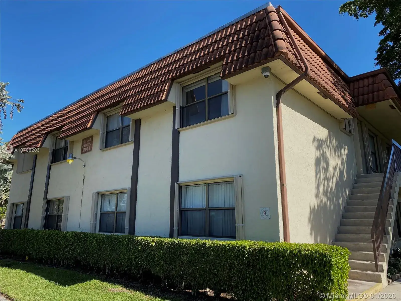 2 bedroom 2 bath Residential Lease for rent at 551 NW 100th Pl # 101, Pembroke Pines FL 33024