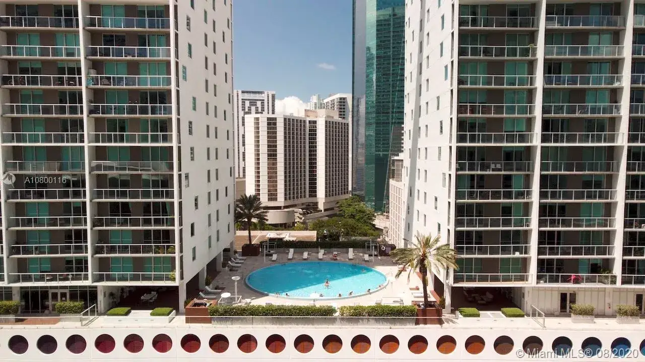 2 bedroom 2 bath Residential for sale at 55 SE 6th St # 3701, Miami FL 33131