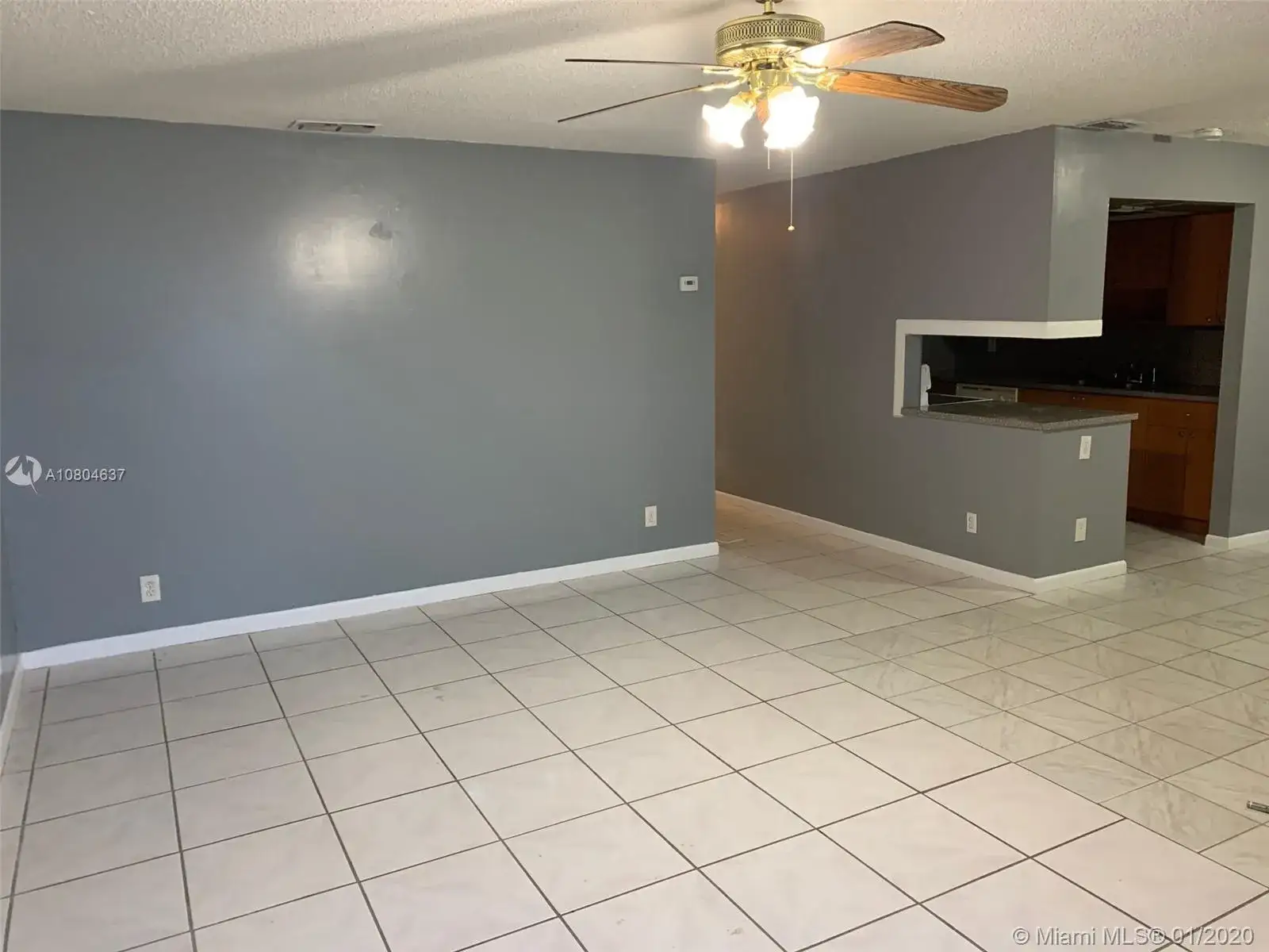 810 SW 73rd AVE # 9, North Lauderdale FL 33068