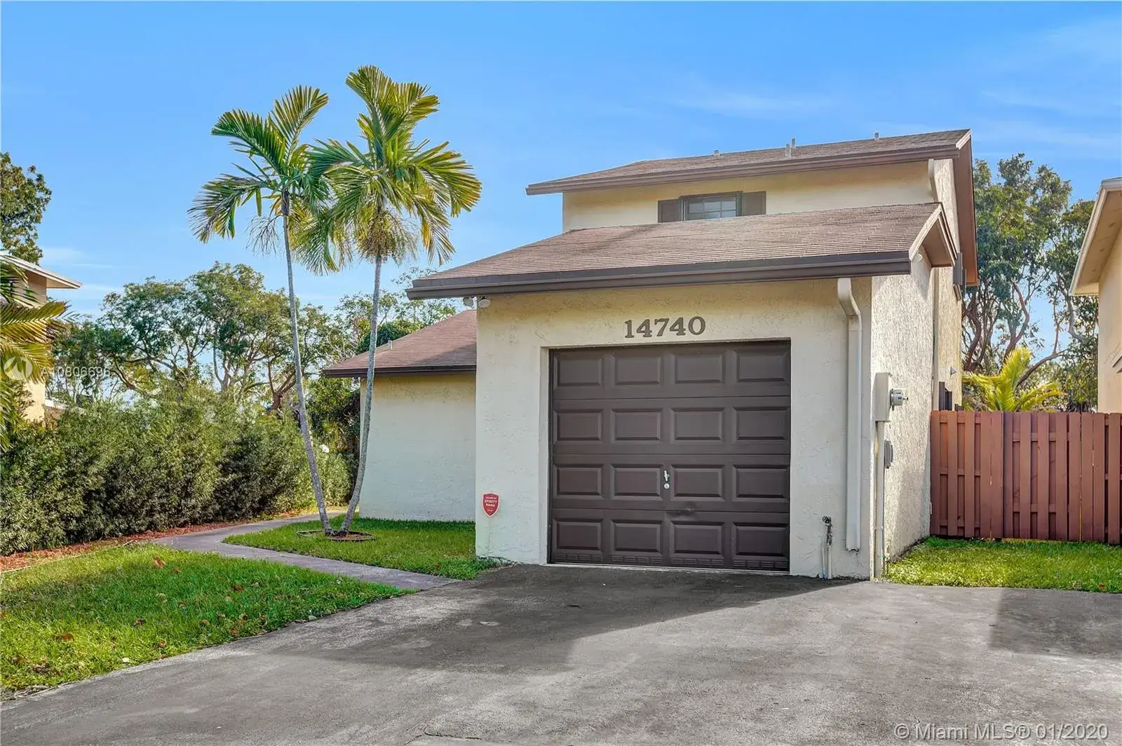3 bedroom 2 bath Residential for sale at 14740 SW 108th Ter, Miami FL 33196