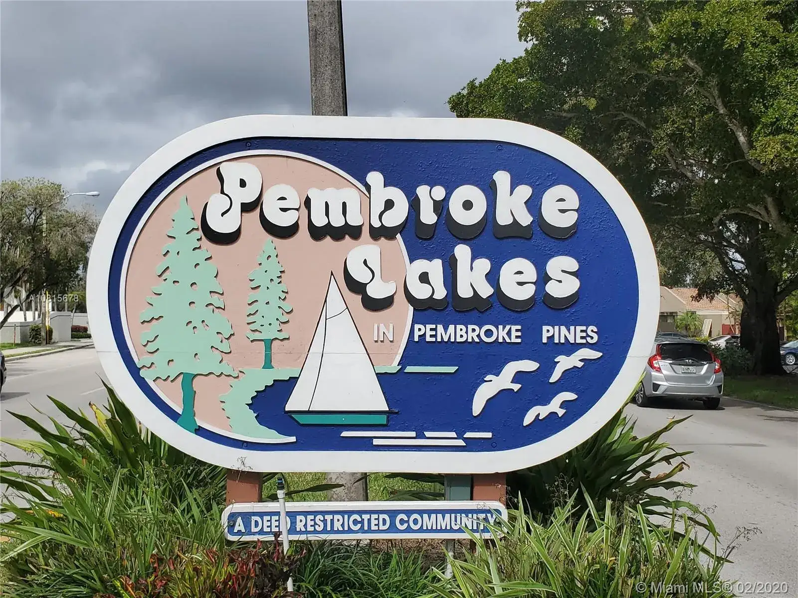 3 bedroom 2 bath Residential for sale at 11233 NW 15th Pl, Pembroke Pines FL 33026