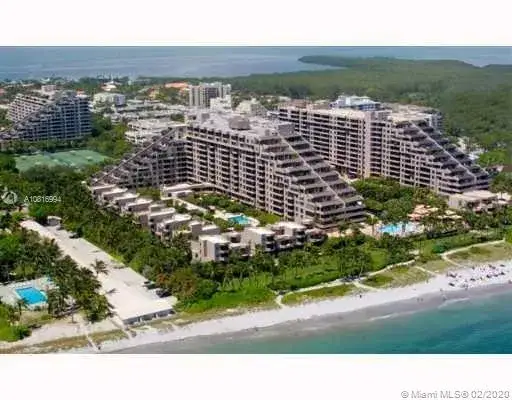 2 bedroom 2 bath Residential Lease for rent at 201 Crandon Blvd # 739, Key Biscayne FL 33149