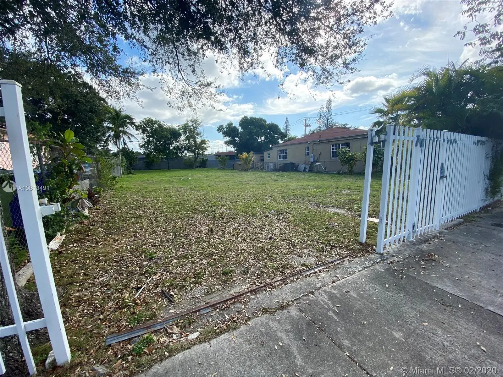 5 bedroom 5 bath Residential for sale at 80 NW 45th St, Miami FL 33127