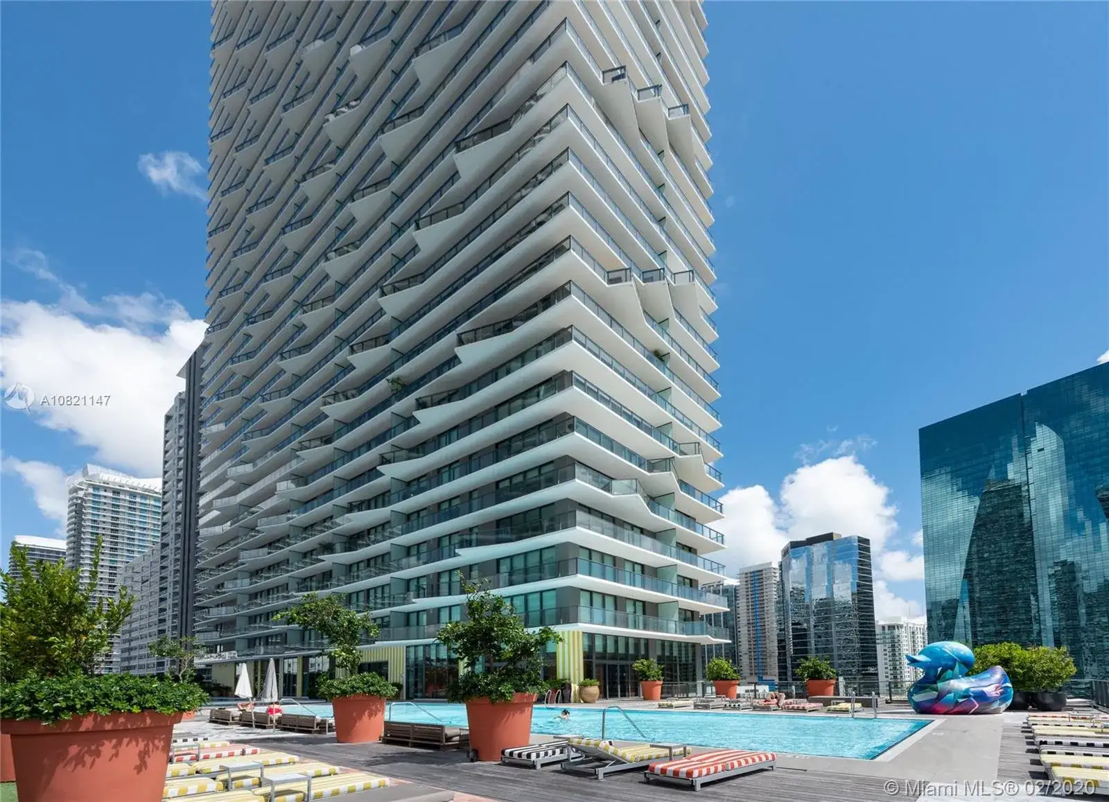 1 bedroom 1 bath Residential for sale at 1300 S Miami Ave # 3704, Miami FL 33130
