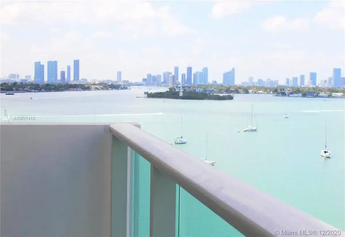 1 bath Residential for sale at 1200 WEST AVE # 924, Miami Beach FL 33139