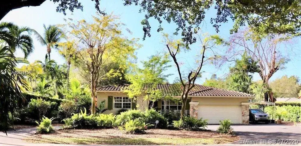 5 bedroom 4 bath Residential for sale at 1510 Sarria Ave, Coral Gables FL 33146