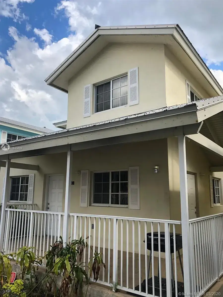 3 bedroom 2 bath Residential Lease for rent at 430 NW 20th St # 3, Miami FL 33127