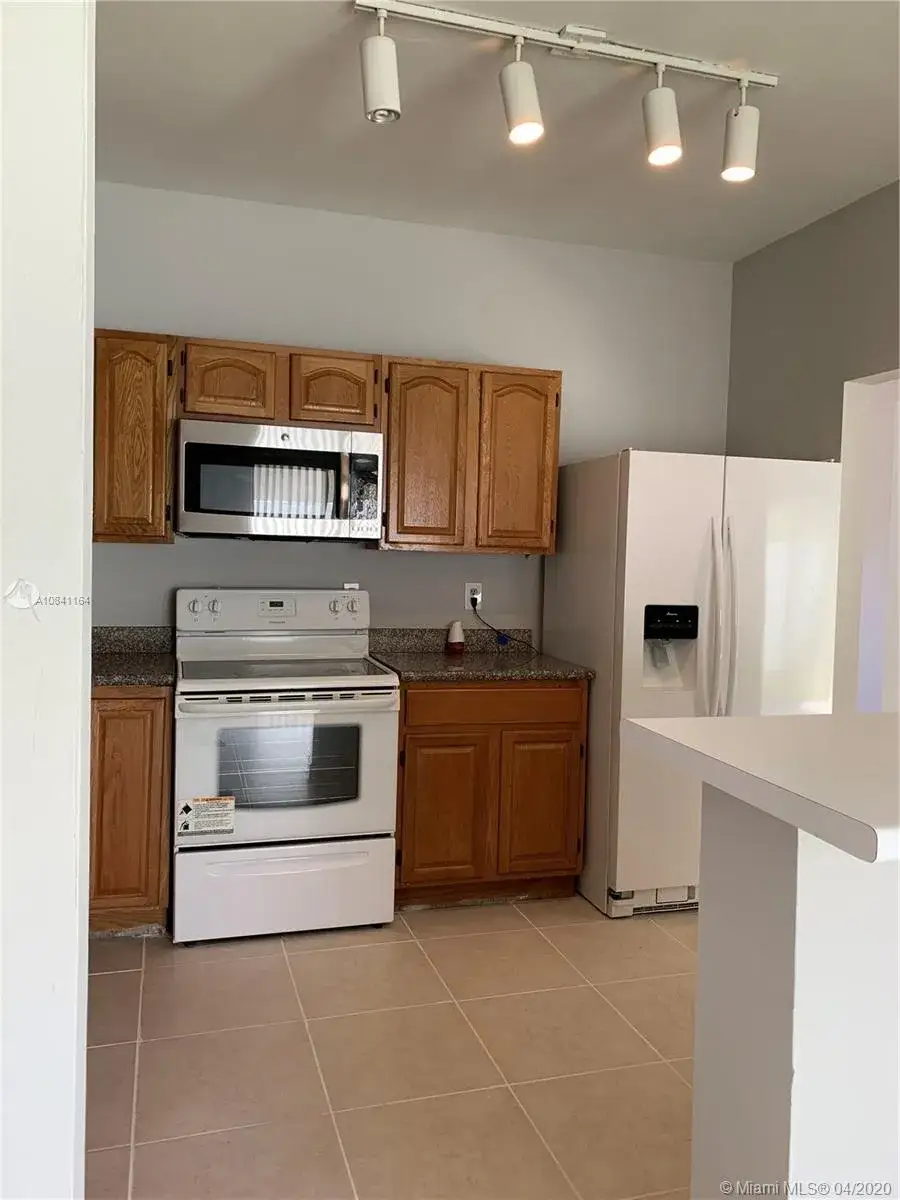 3 bedroom 2 bath Residential for sale at 6793 SW 152nd Pl # 93, Miami FL 33193