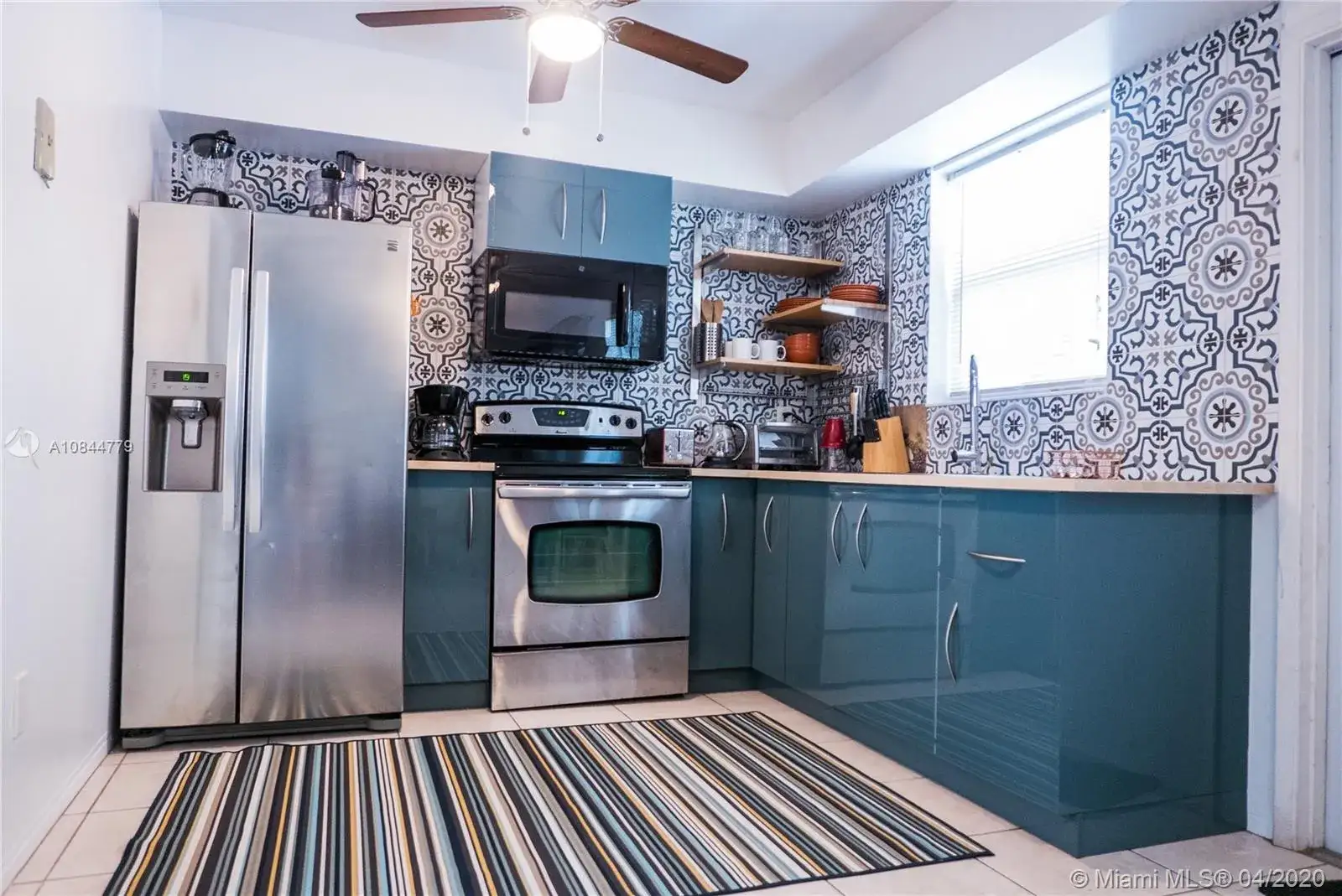 1 bedroom 1 bath Residential Lease for rent at 1104 N 17th Ct # 107, Hollywood FL 33020