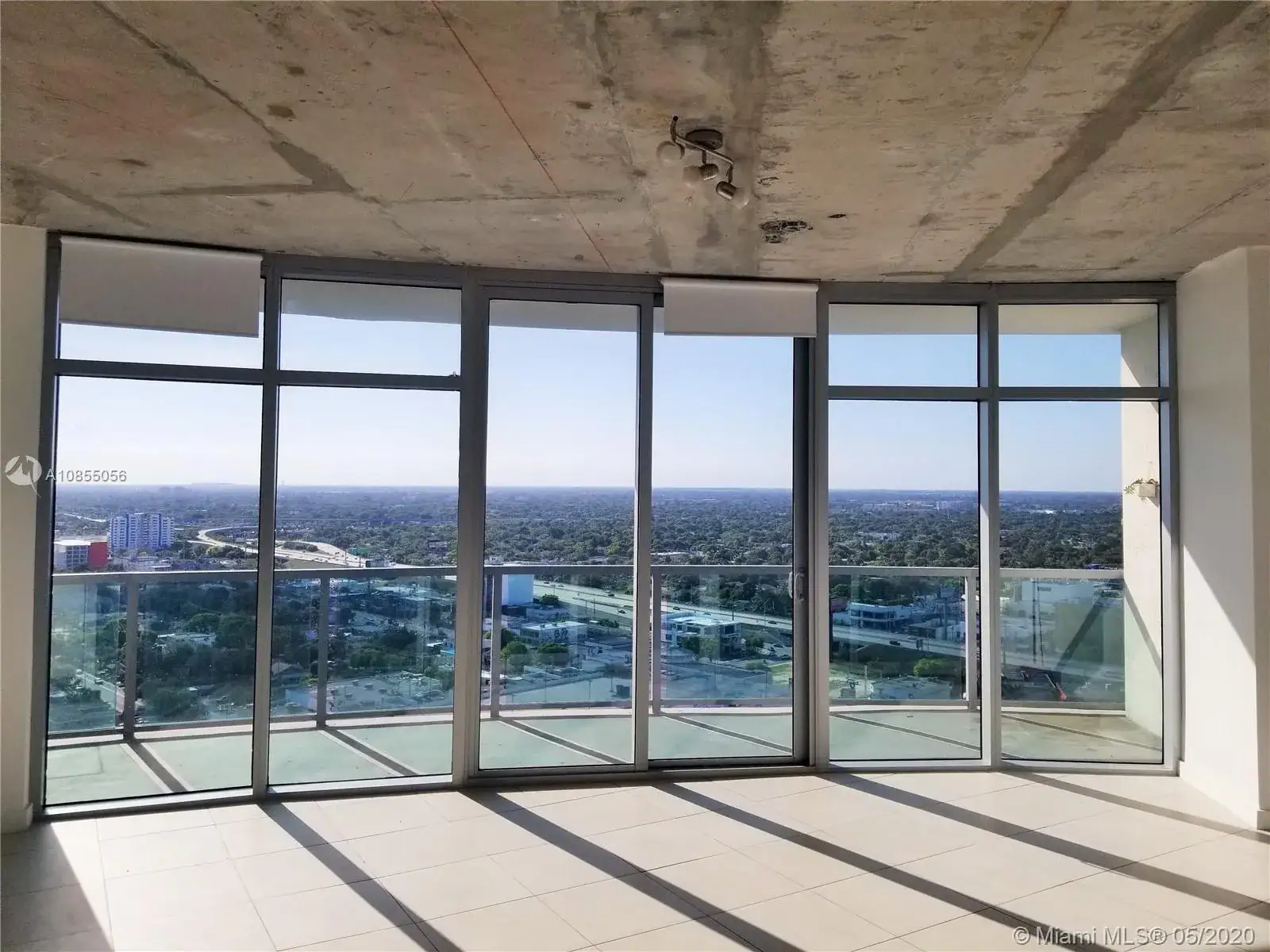 2 bedroom 2 bath Residential for sale at 3301 NE 1st Ave # H2407, Miami FL 33137