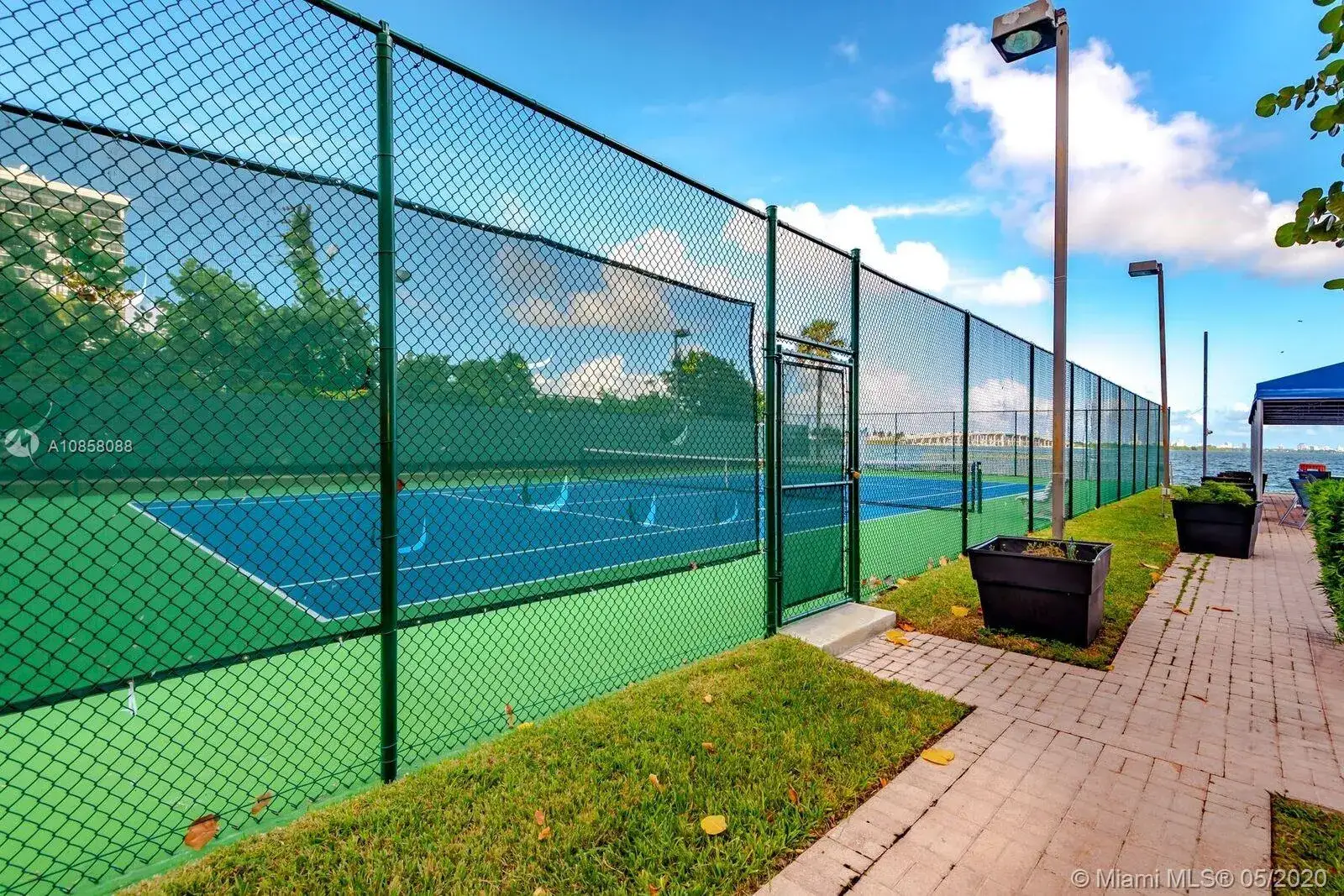 1 bedroom 1 bath Residential for sale at 3301 NE 5th Ave # 110, Miami FL 33137