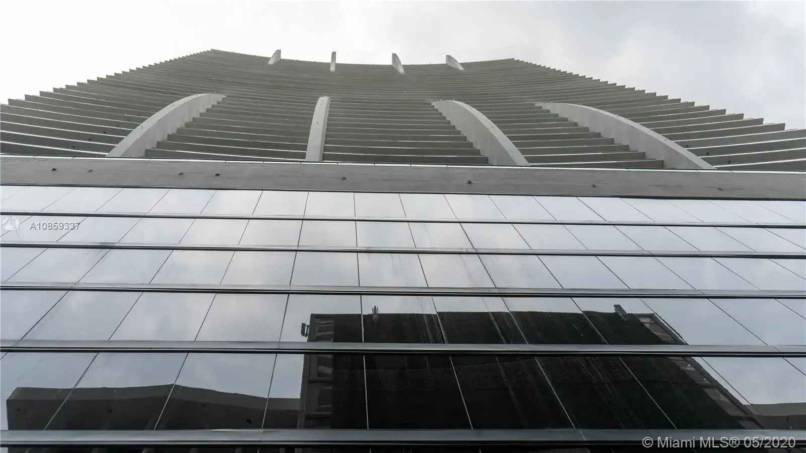 3 bedroom 3 bath Residential for sale at 1010 Brickell Ave # 3105, Miami FL 33131
