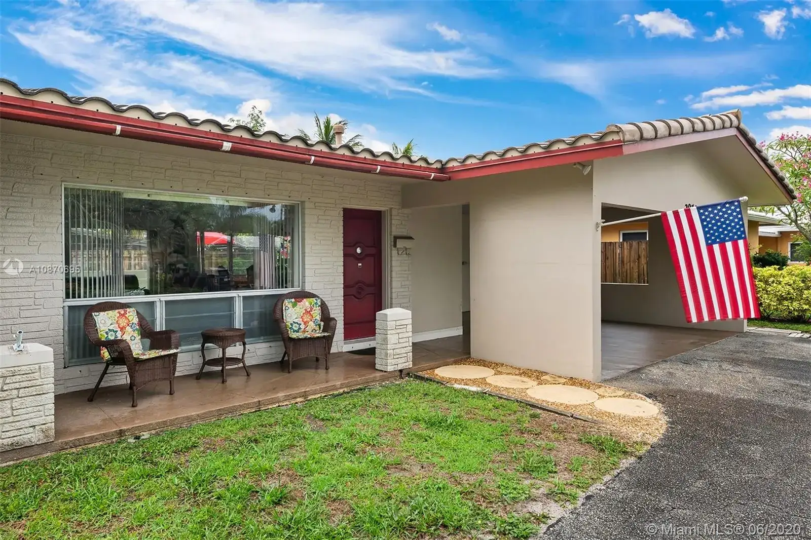 3 bedroom 3 bath Residential for sale at 2050 NE 55th St, Fort Lauderdale FL 33308