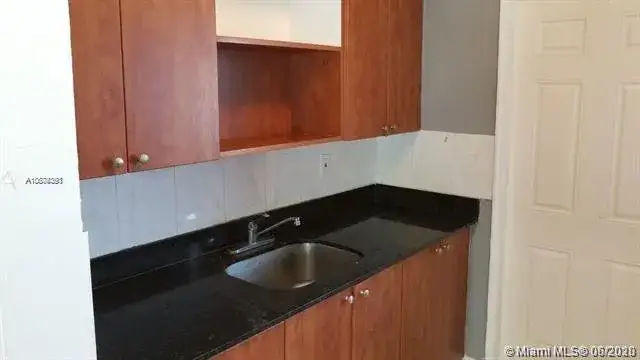 1 bedroom 1 bath Residential Lease for rent at 8321 Crespi Blvd # 5, Miami Beach FL 33141