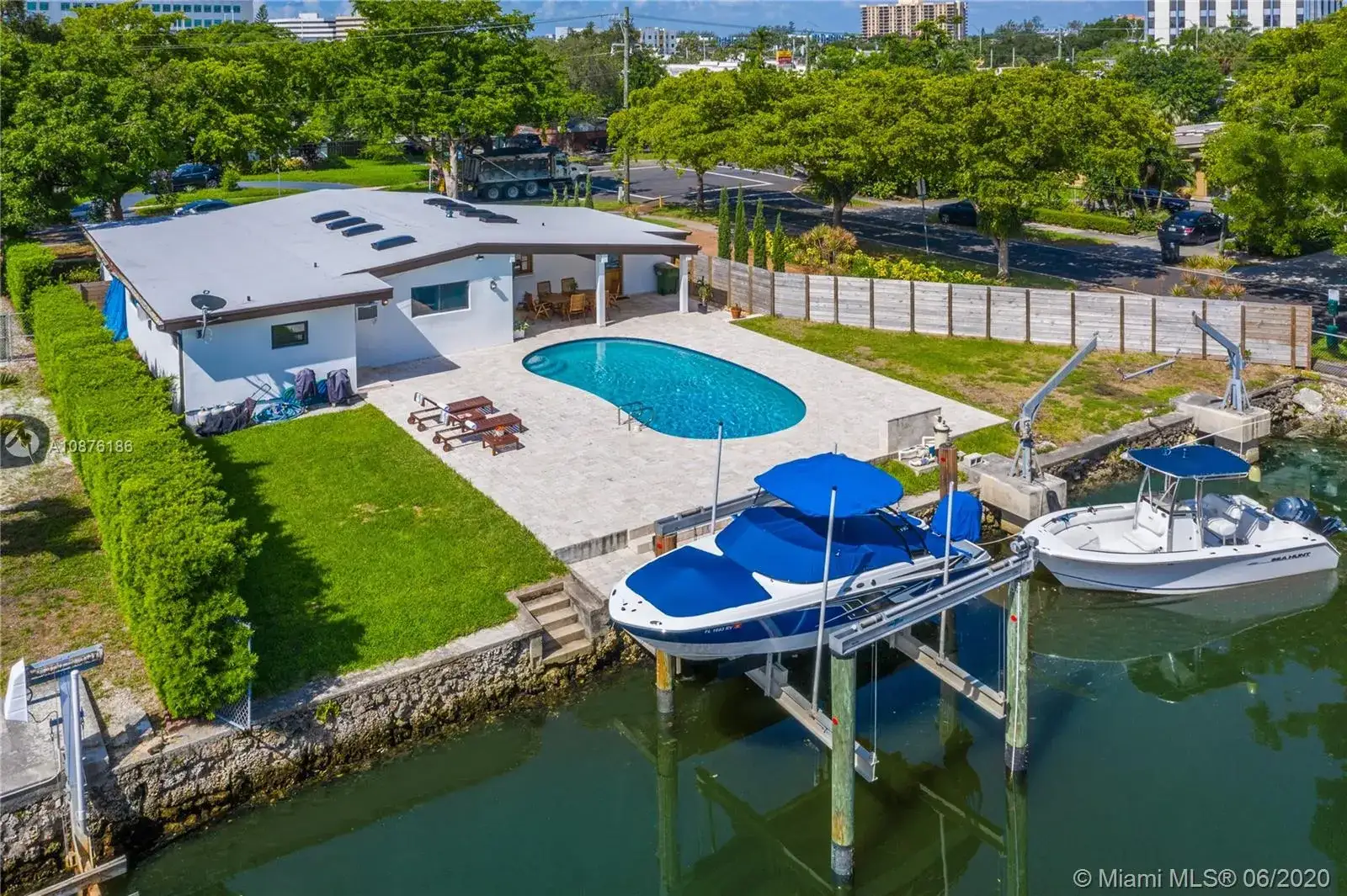 4 bedroom 2 bath Residential for sale at 1805 Keystone Blvd, North Miami FL 33181