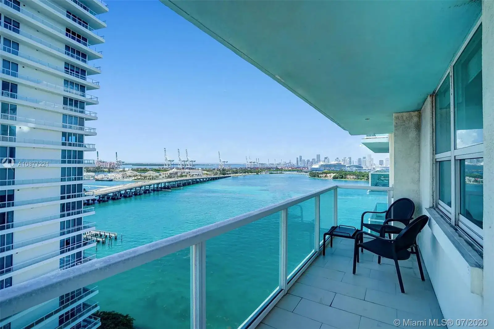 2 bedroom 2 bath Residential for sale at 650 West Ave # 1602, Miami Beach FL 33139