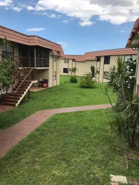 3 bedroom 2 bath Residential for sale at 6545 W 27th Ct # 47, Hialeah FL 33016