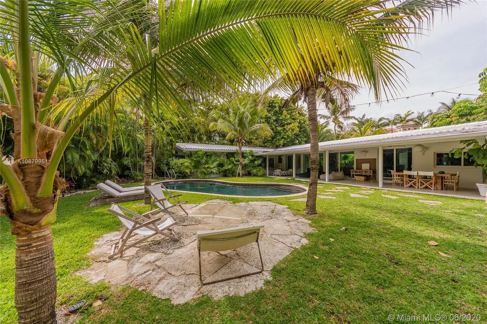 4 bedroom 3 bath Residential Lease for rent at 385 Harbor Ct, Key Biscayne FL 33149