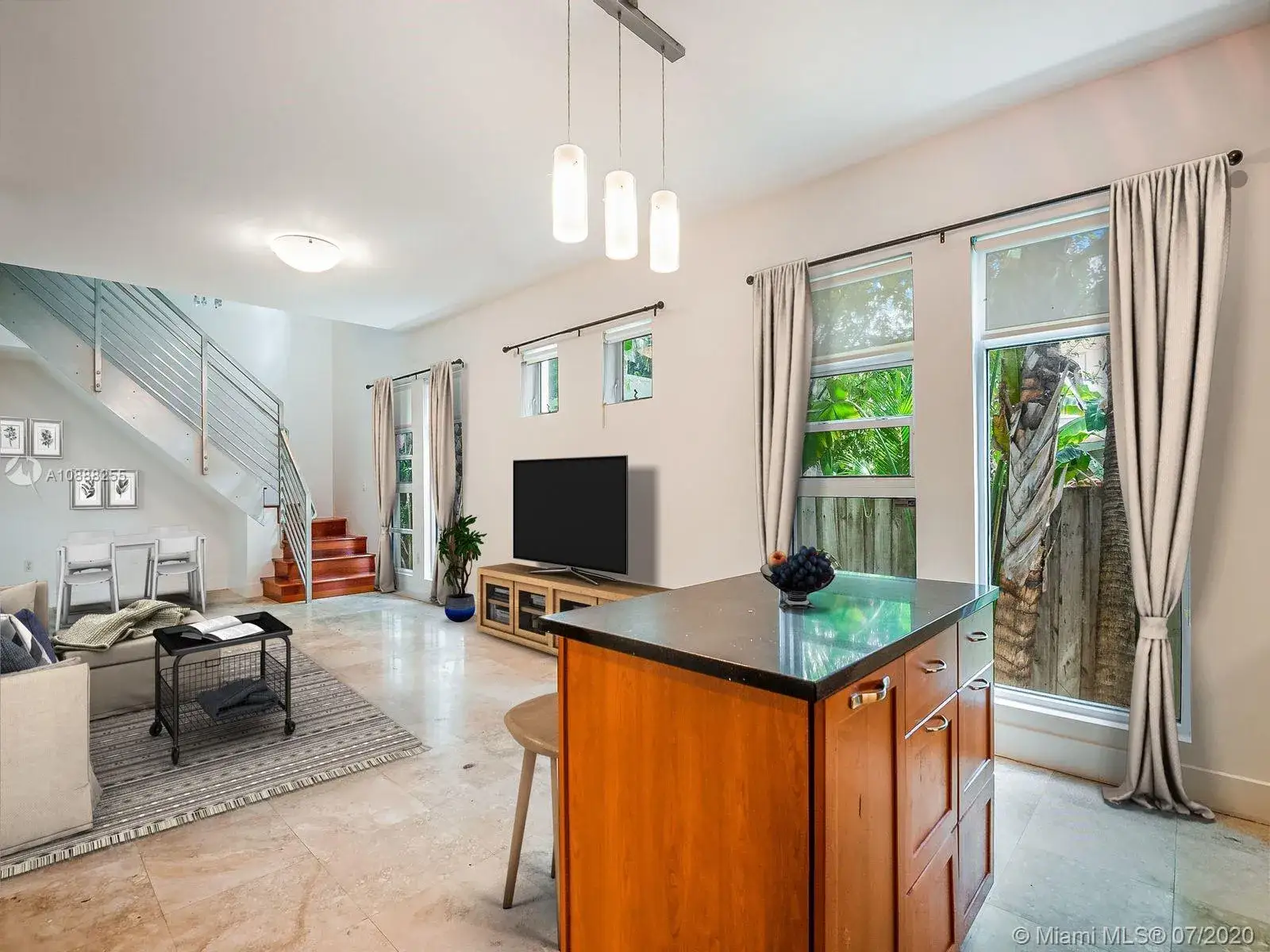 2 bedroom 2 bath Residential for sale at 1545 Jefferson Ave # 106, Miami Beach FL 33139