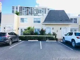 3 bedroom 2 bath Residential for sale at 2204 NE 7th St # 3, Hallandale Beach FL 33009