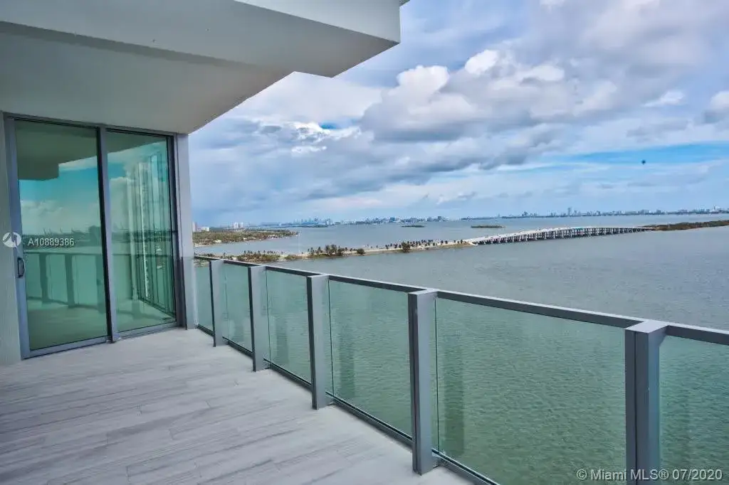 2 bedroom 3 bath Residential for sale at 2900 NE 7th Avenue # 1703, Miami FL 33137