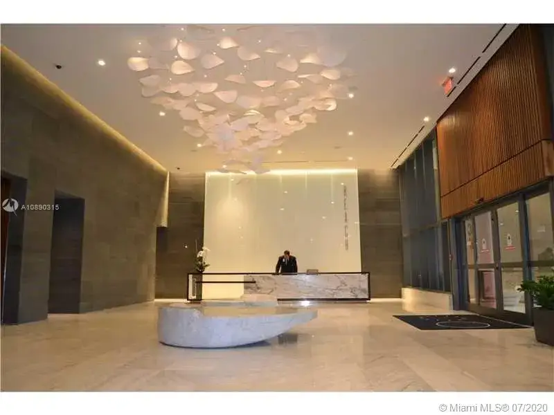 2 bedroom 2 bath Residential for sale at 68 SE 6th St # 1710, Miami FL 33131
