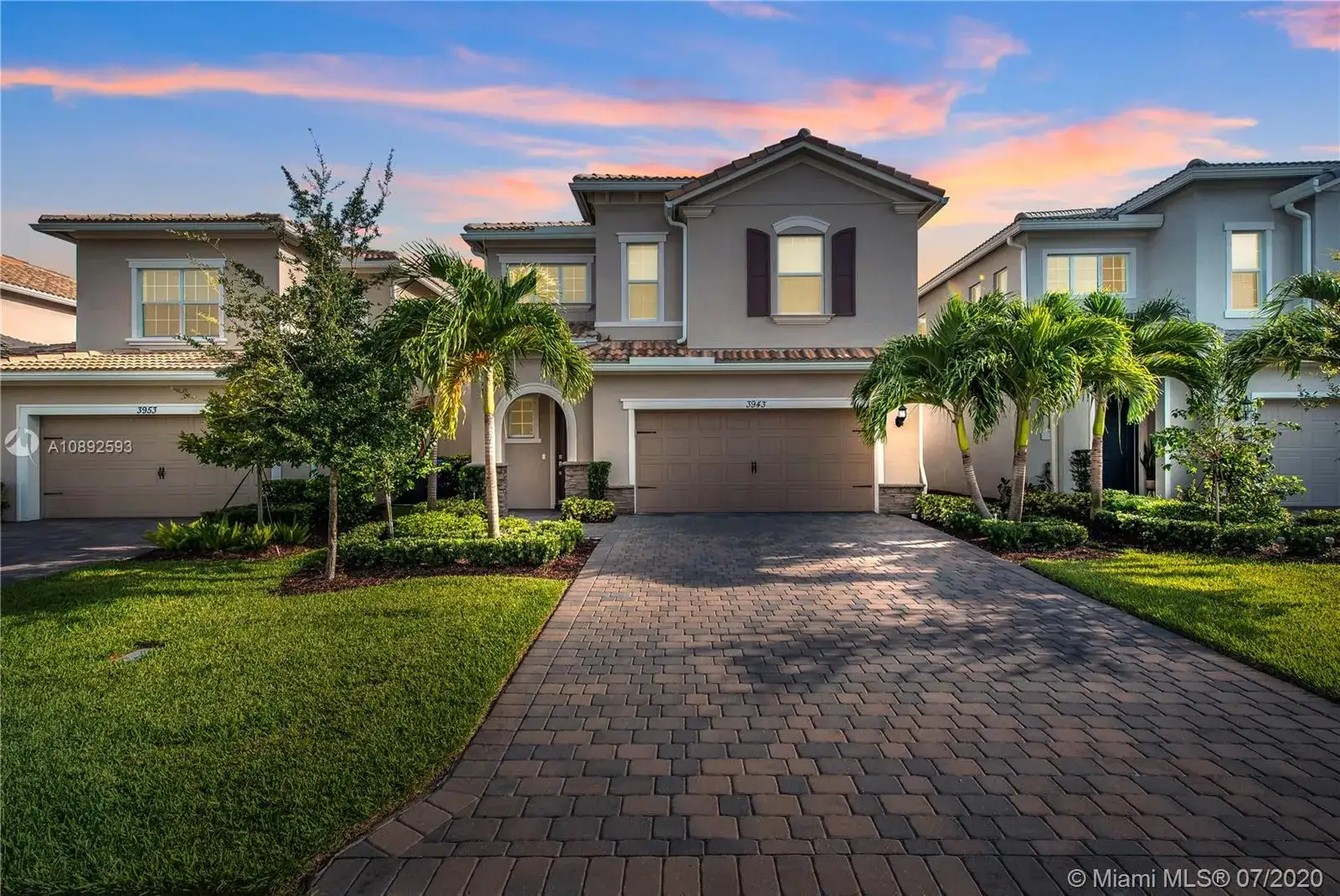 3 bedroom 2 bath Residential for sale at 3943 Mahogany Ln, Hollywood FL 33021