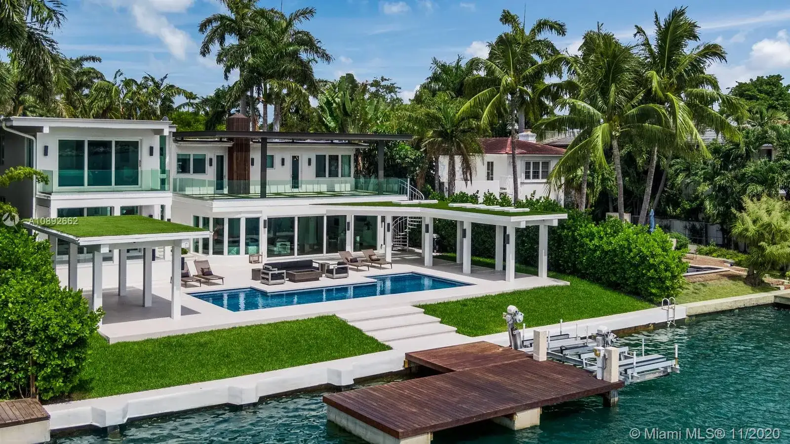 6 bedroom 6 bath Residential for sale at 327 E Rivo Alto Dr, Miami Beach FL 33139
