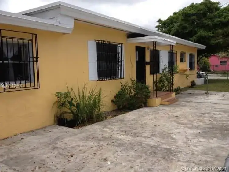 Residential Income for sale at 248 NW 69th St, Miami FL 33150