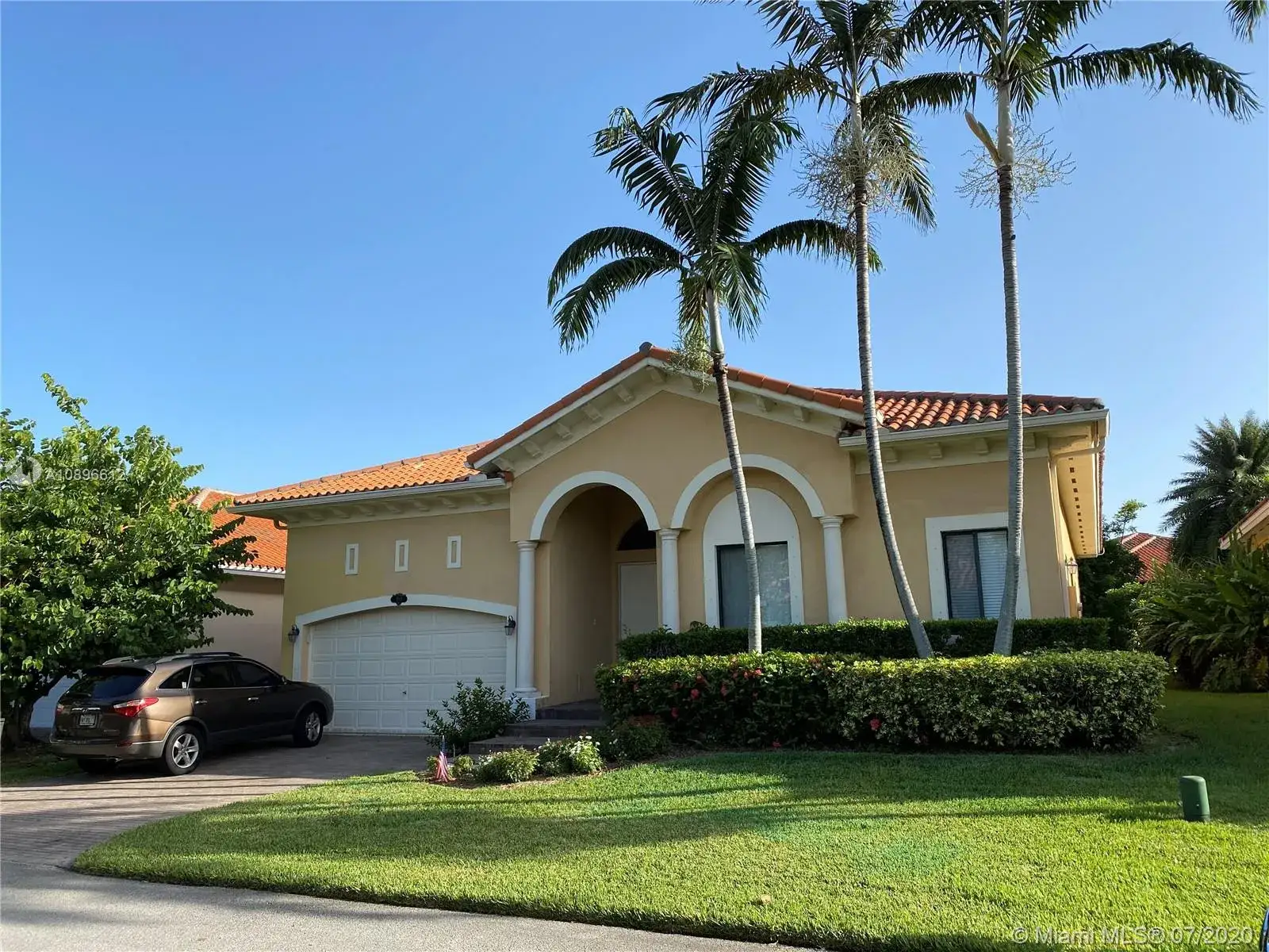 4 bedroom 3 bath Residential for sale at 7565 SW 190th St, Cutler Bay FL 33157
