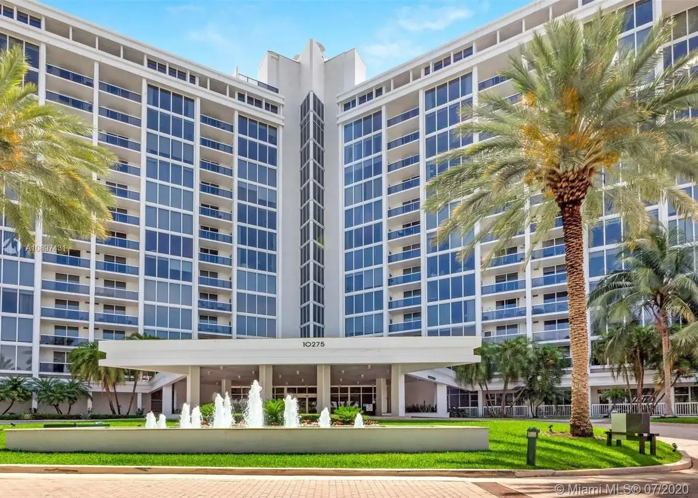 1 bedroom 1 bath Residential for sale at 10275 Collins Ave # 116, Bal Harbour FL 33154