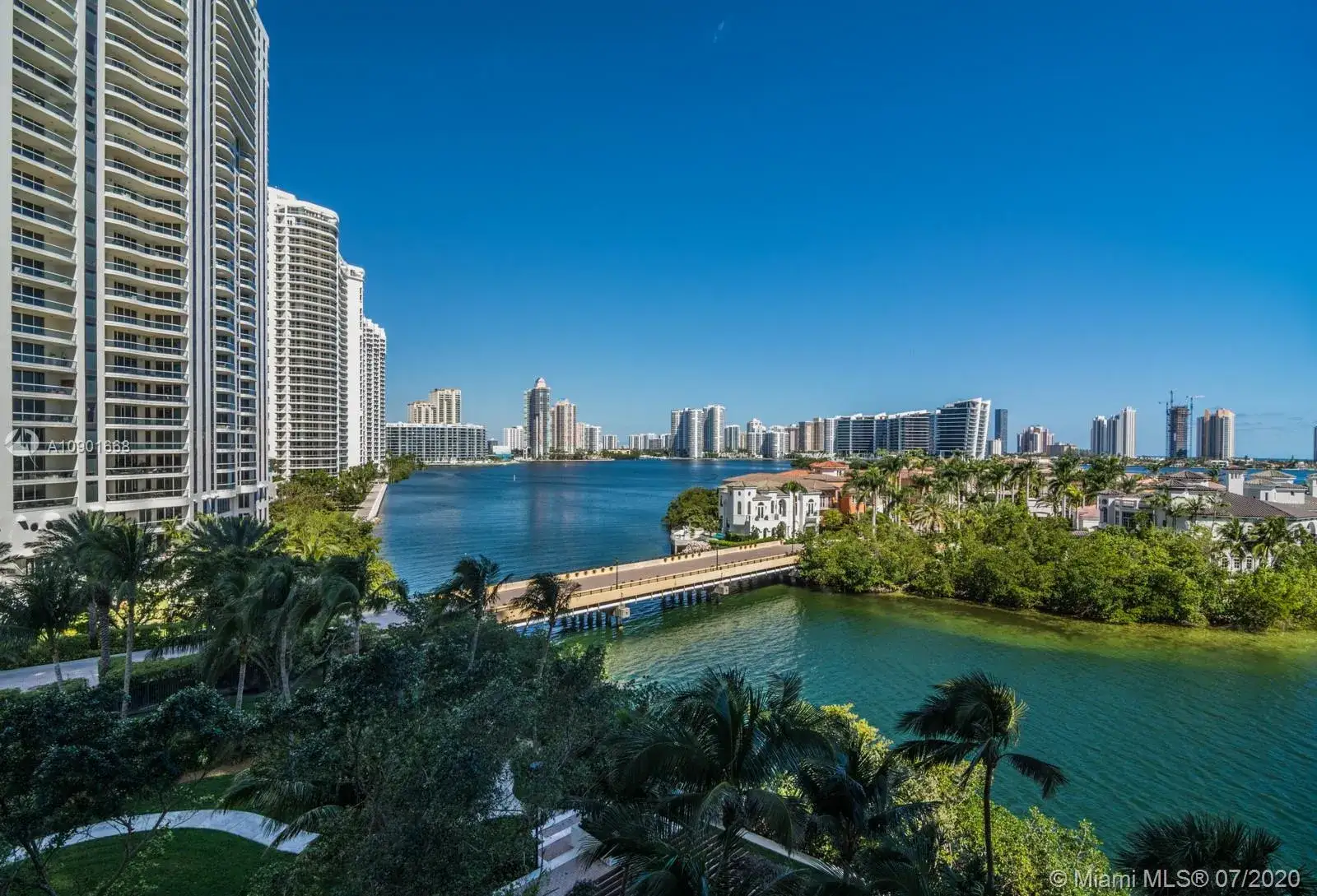 2 bedroom 2 bath Residential for sale at 4000 Island Blvd # 605, Aventura FL 33160