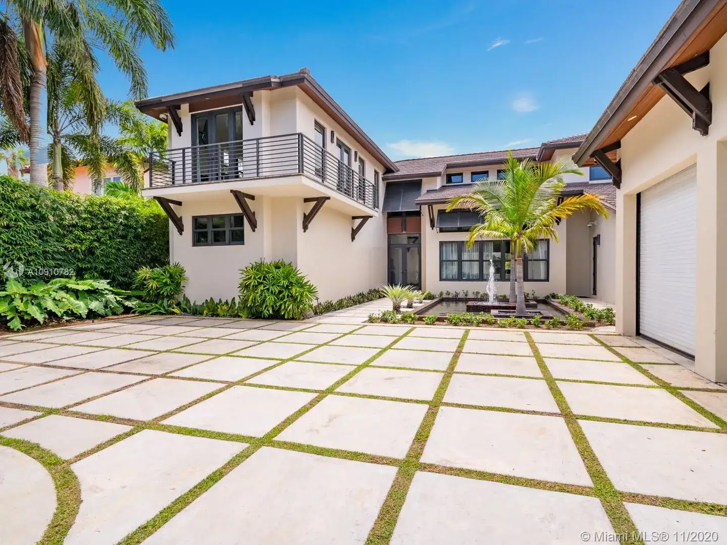 6 bedroom 7 bath Residential for sale at 4241 Palm Ln, Miami FL 33137