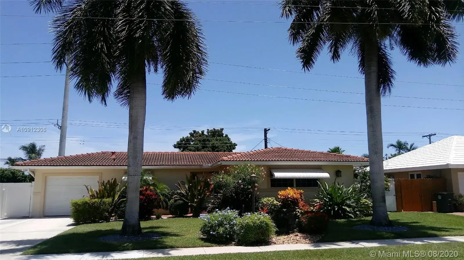 3 bedroom 3 bath Residential for sale at 1366 SW 9th Ave, Boca Raton FL 33486