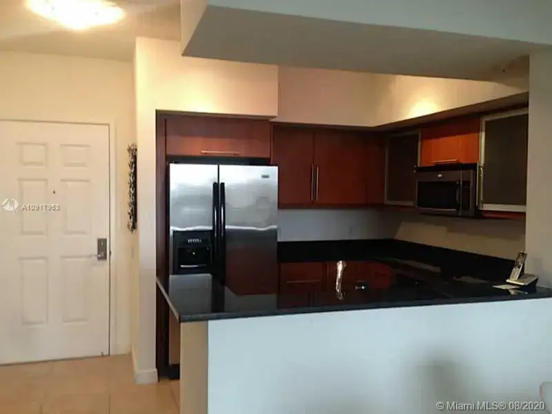 1 bedroom 1 bath Residential for sale at 888 S Douglas Rd # 1006, Coral Gables FL 33134