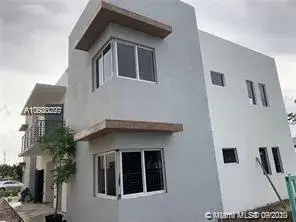 2 bedroom 2 bath Residential Lease for rent at 486 E 30th St # 101, Hialeah FL 33013