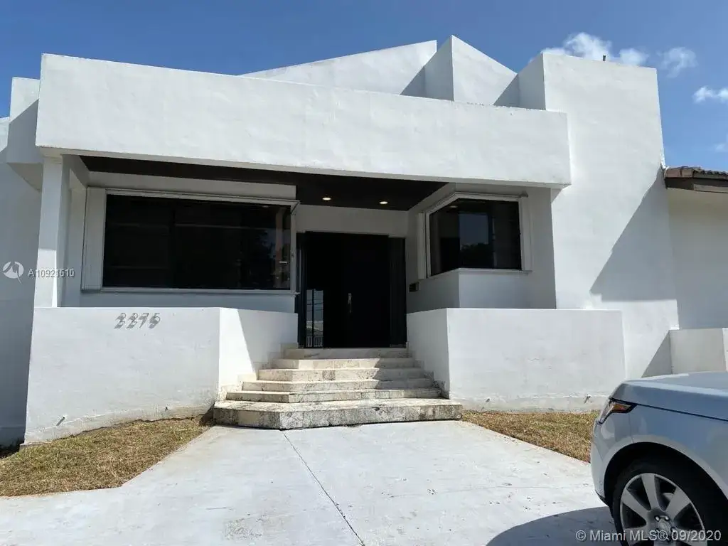 4 bedroom 3 bath Residential for sale at 2275 NE 120th St, North Miami FL 33181