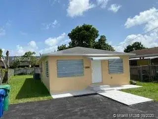 3 bedroom 1 bath Residential for sale at 10206 SW 174th Ter, Miami FL 33157
