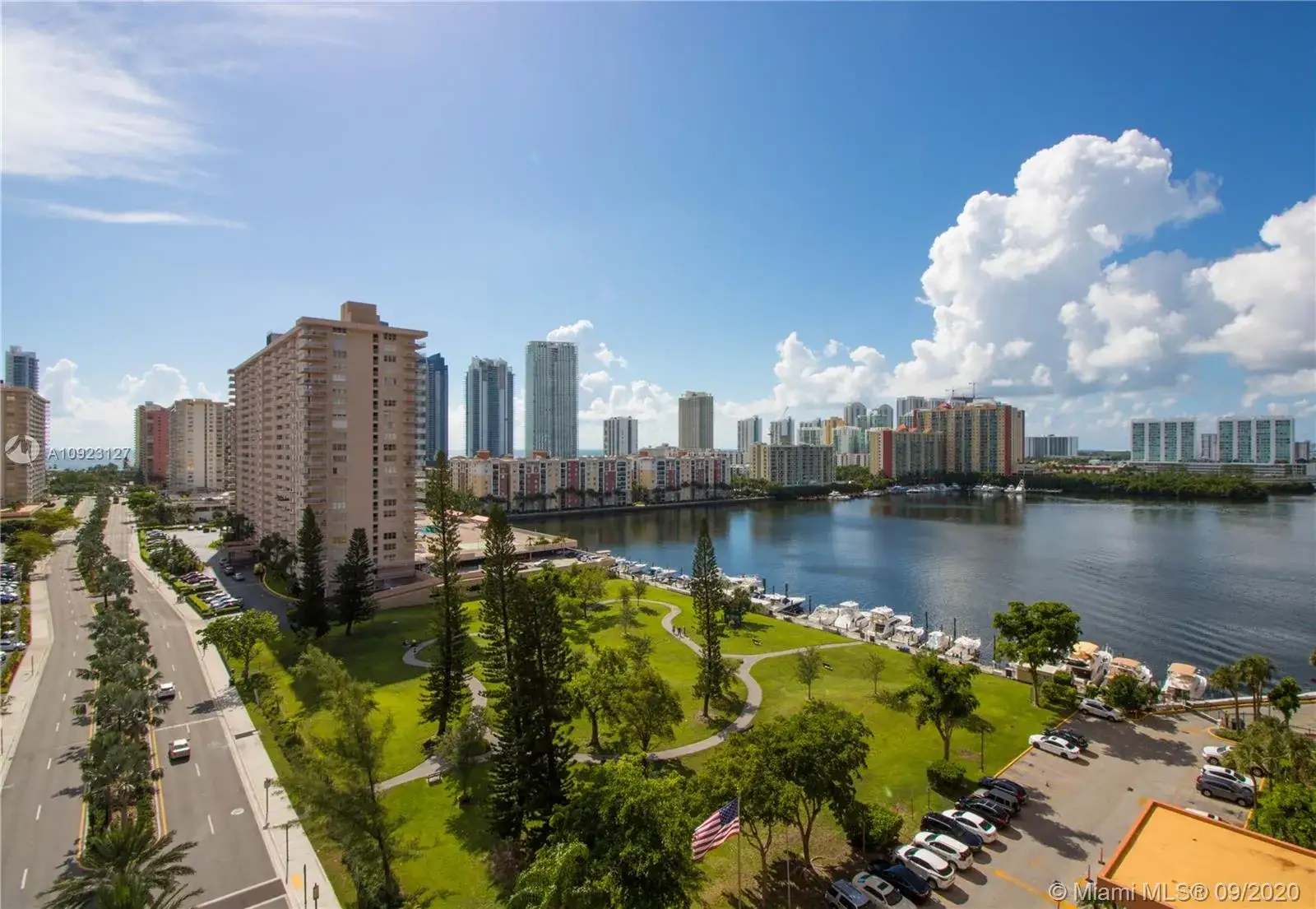 2 bedroom 2 bath Residential for sale at 290 174th St # 1410, Sunny Isles Beach FL 33160