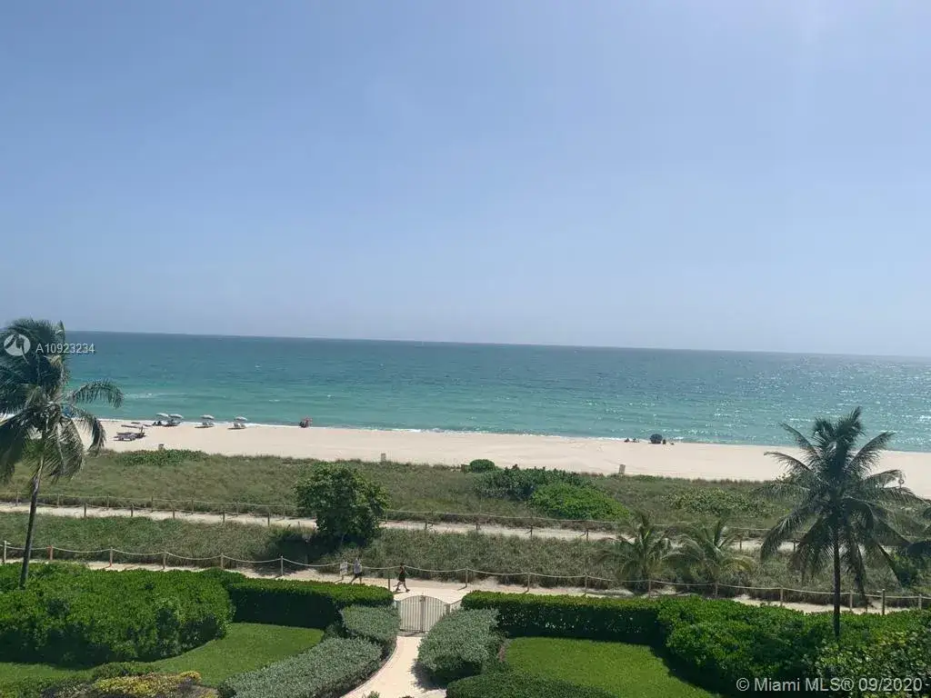 1 bedroom 2 bath Residential for sale at 9455 Collins Ave # 6, Surfside FL 33154