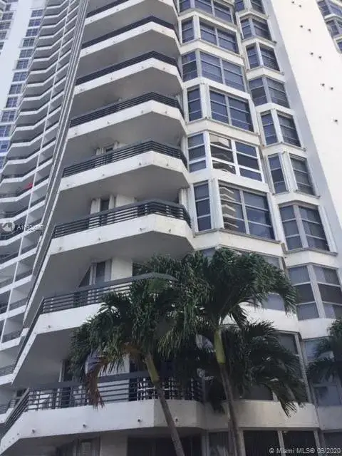 2 bedroom 2 bath Residential for sale at 19101 Mystic Pointe Dr # 303, Aventura FL 33180